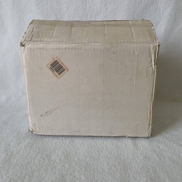 RARE Danbury Mint Pierrefonds Castle of the Enchanted Castles of Europe Series - Picture 14 of 14